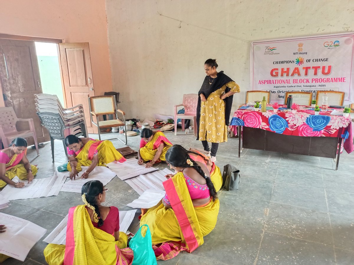 Ghattu_ABP's tweet image. As per the instruction of Hon'ble @Collector_JGL Sri Santosh BM IAS sir conducted a 1 Day Orientation Programme to Anganwadi Teachers (72) in the Ghattu Block. 
@NITIAayog
#AspirationalBlocksProgramme  #TrainingForTransformation 
#BharatKeBadhteKadam