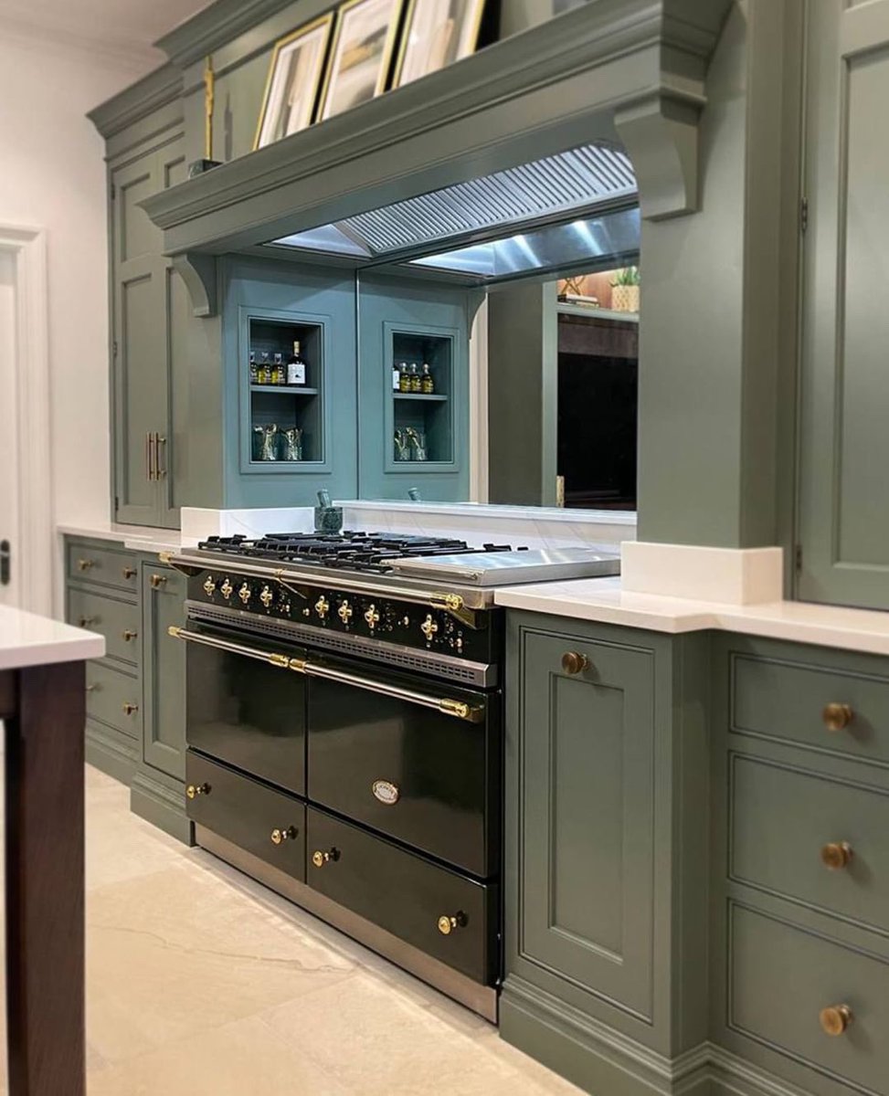 Westin Cooker Hoods (@westinhoods) on Twitter photo Brand new Tom Howley Kitchens display in the Beaconsfield showroom, including the Westin Bloque Pro built in hood, above the <a href="/lacancheuk/">Lacanche UK</a> Brand new Tom Howley Kitchens display in the Beaconsfield showroom, including the Westin Bloque Pro built in hood, above the <a href="/lacancheuk/">Lacanche UK</a>