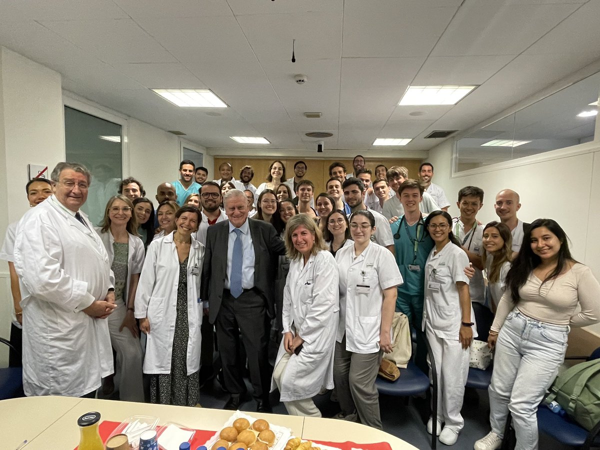 Ana García Álvarez (@anagarcalvarez2) on Twitter photo Extraordinary talk by Dr Valentin Fuster at the closing of the ICCV sessions at the <a href="/hospitalclinic/">Hospital Clínic</a> on the emerging need to combine new technologies and education. And the icing on the cake: the time dedicated to our resis and fellows. Eternally grateful😍 <a href="/idibaps/">IDIBAPS</a> <a href="/masitges/">marta sitges</a> Extraordinary talk by Dr Valentin Fuster at the closing of the ICCV sessions at the <a href="/hospitalclinic/">Hospital Clínic</a> on the emerging need to combine new technologies and education. And the icing on the cake: the time dedicated to our resis and fellows. Eternally grateful😍 <a href="/idibaps/">IDIBAPS</a> <a href="/masitges/">marta sitges</a>