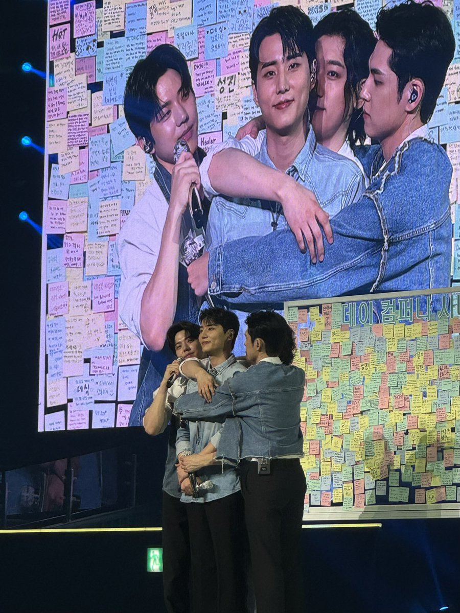 240621 데이식스 팬미팅

다들 영현이를 꼬옥 안아주면 되,,