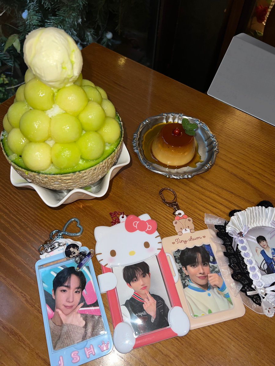 📍혜화 한사발 / 혜화 첫만남

종강 축하합니다  ꔛ ♥︎

#오_마이_밥 
#우리_준민이_마이_묵어
#아기먹짱_리스트_추가
#빈_그릇_될_때까지_먹어용