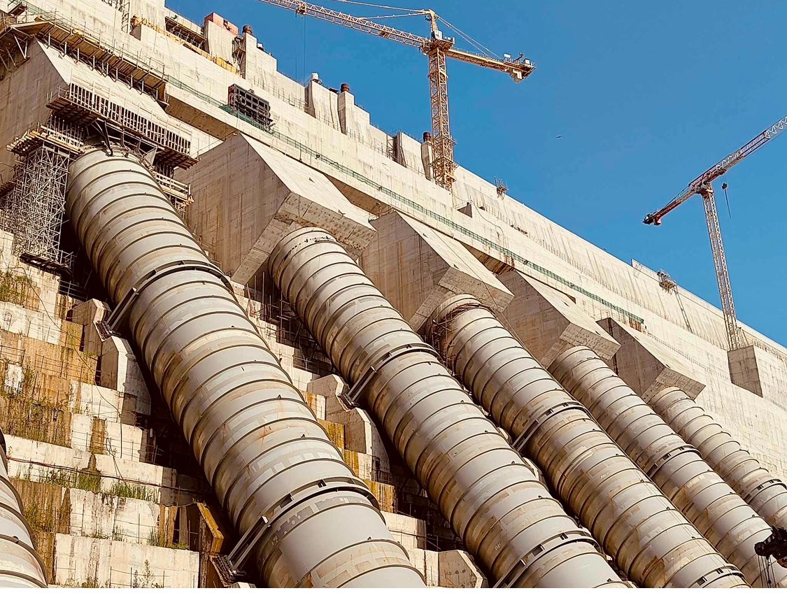 RenaissanceDam's tweet photo. Given the monumental success of #GERD, what’s next for #Ethiopia? 🌊 It’s time to set bold new objectives for future irrigation dams: advanced water management, cutting-edge tech, community-driven development, and sustainable energy solutions. The future is now! 🌱💧 https://t.co/g4a6glX94p