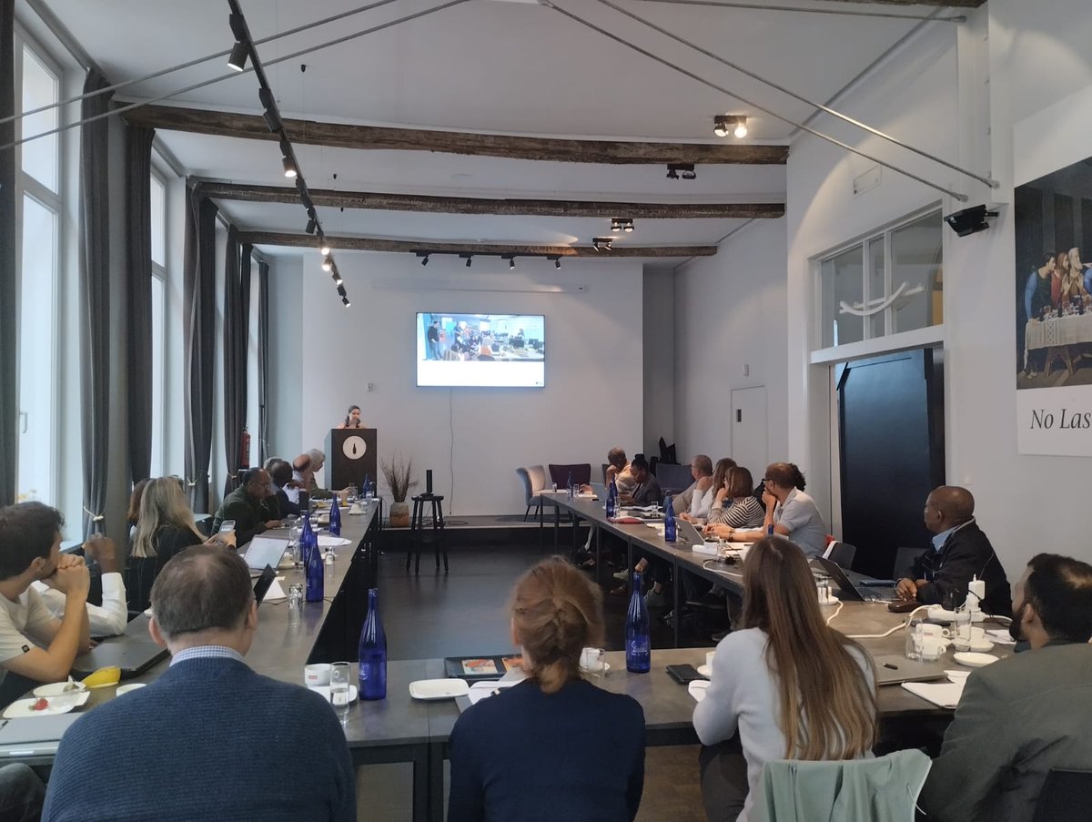 Recently, we had the opportunity to give a talk at <a href="/CENTD_org/">CENTD</a> on Artificial Intelligence and Neglected Tropical Diseases. A great experience to share experiences and move forward 🙌🏻