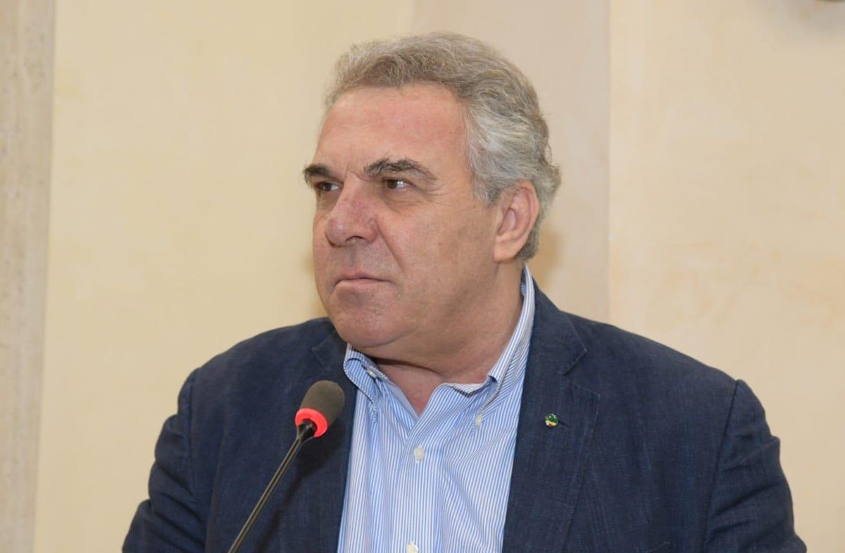 CislNazionale's tweet photo. #LuigiSbarra: a @FilcaCisl : “Il lavoro non può essere morte nei cantieri, nei campi, in tante aziende dove vengono ignorate le norme su salute e sicurezza. Il lavoro è uno strumento di libertà, emancipazione e inclusione sociale. Non può essere sfruttamento, illegalità, caporalato, competizione al ribasso, negazione di diritti e tutele della persona. Bene ha fatto il Governo oggi a convocare aziende e sindacati. Bisogna applicare le norme contro il caporalato, rafforzare i controlli, assumere più ispettori e tecnici della prevenzione, investire sulla qualità delle imprese, dare maggiore potere ai rappresentanti sulla sicurezza nei luoghi di lavoro. Necessario e urgente un grande piano nazionale su prevenzione, formazione e informazione. Valuteremo il funzionamento effettivo della patente a crediti e le ricadute del nuovo Codice degli Appalti, a quasi un anno dalla sua introduzione”.