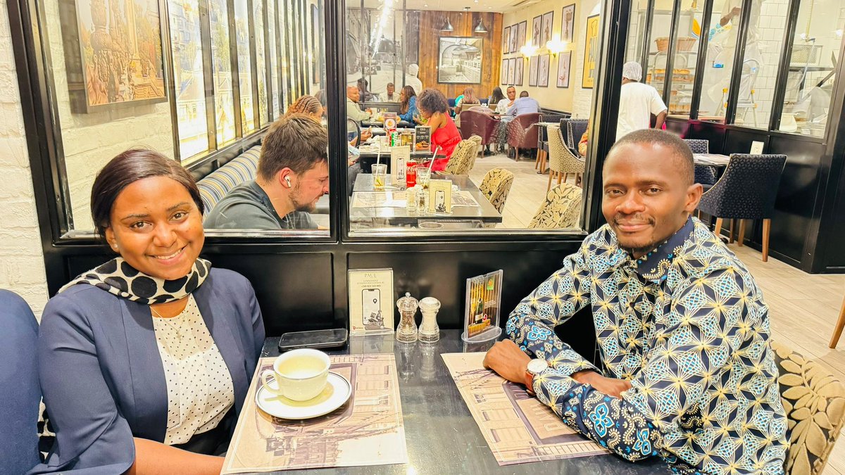 Les plus grandes réalisations ont souvent des débuts modestes.
C'était un plaisir de revoir <a href="/Josh_Bawawana/">Miss BAWAWANA 💞</a>, la coordinatrice de <a href="/MINZOTO_ASBL/">MINZOTO ASBL</a>
Je suis extrêmement fier de tout ce qu'elle a accompli jusqu'à présent et je lui souhaite de continuer à avancer dans son combat. #RDC