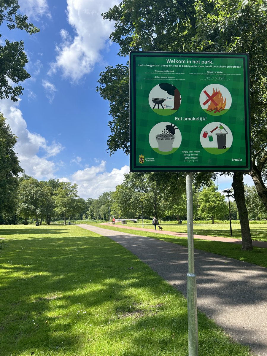 ☀️ Het mooie weer komt eraan! Veel mensen gaan van de zon of van een lekkere barbecue genieten in het Beatrixpark of op de Maasboulevard. In het weekend is er daarom extra toezicht.

Houd het netjes met elkaar en geniet met elkaar! 💚

#schiedamschoon #houdhetnetjes #veelplezier