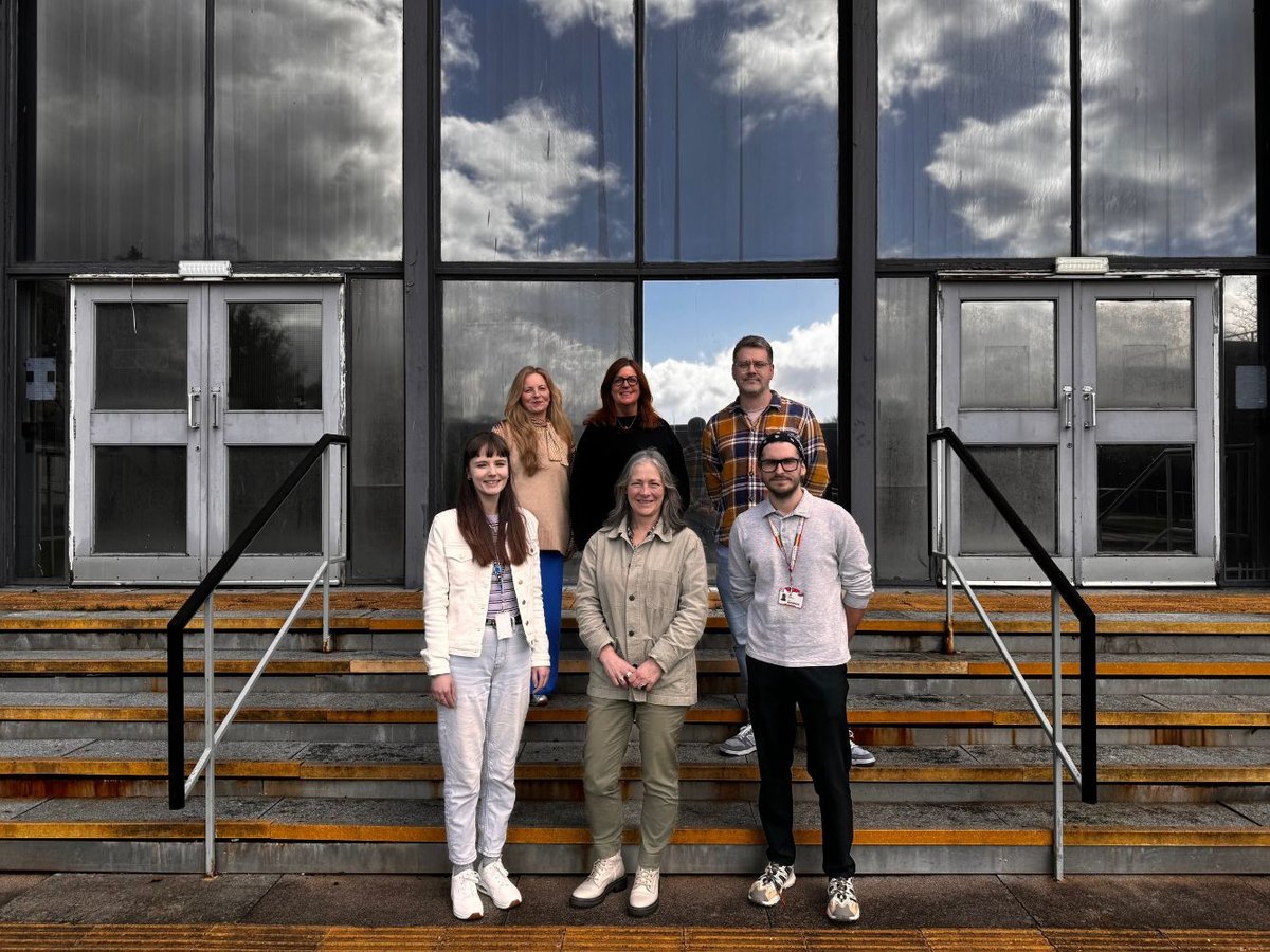 Robert Gordon University (RGU) (@robertgordonuni) on Twitter photo Join us TOMORROW at The Lemon Tree 📣
In celebration of Pride Month, <a href="/LookAgainABDN/">Look Again Aberdeen</a> (Gray's School of Art) and <a href="/APAWhatsOn/">Aberdeen Performing Arts</a> are proud to present Glory, a cabaret where queer creativity takes centre stage.
Find out more and book at: bit.ly/4caAUrc
🗓️ 22 June | 7pm Join us TOMORROW at The Lemon Tree 📣
In celebration of Pride Month, <a href="/LookAgainABDN/">Look Again Aberdeen</a> (Gray's School of Art) and <a href="/APAWhatsOn/">Aberdeen Performing Arts</a> are proud to present Glory, a cabaret where queer creativity takes centre stage.
Find out more and book at: bit.ly/4caAUrc
🗓️ 22 June | 7pm