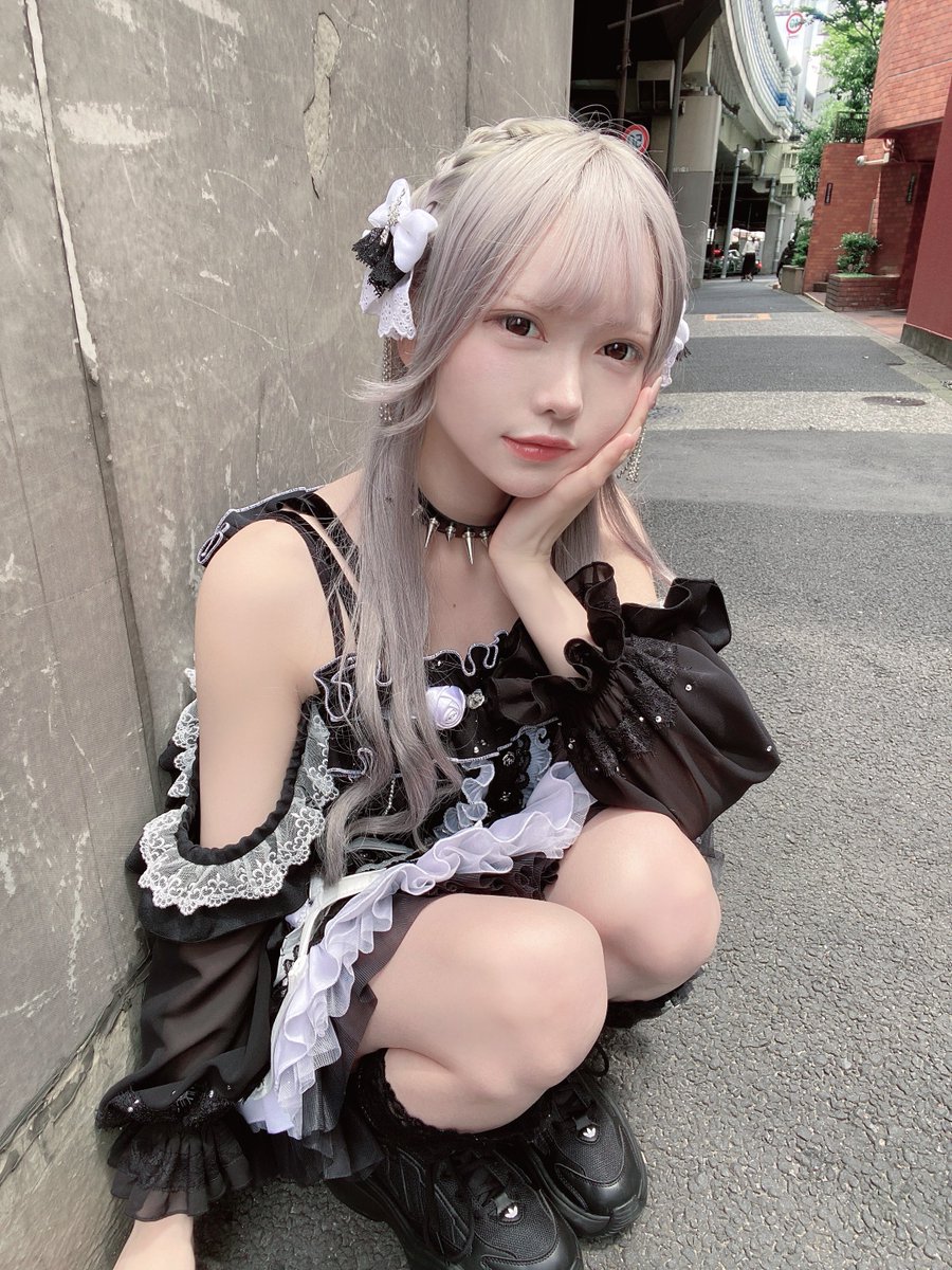 coai_yoruami's tweet photo. 🔪(⃔ᐡ•͈ · •͈ᐡ)⃕↝🖤 https://t.co/gI1zWdfrfc