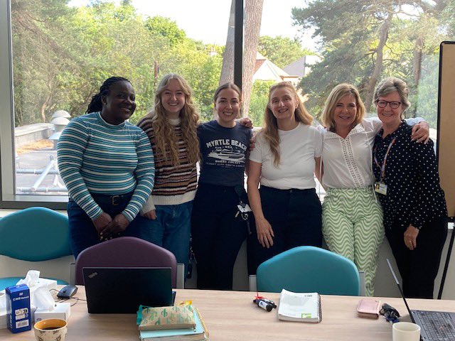 Our awesome diabetes team has been awarded for their “outstanding innovation and excellence in diabetes care.” Well done team! 🤩 

Read all about it on our website 🩵

🔗 uhd.nhs.uk/news/latest-ne…