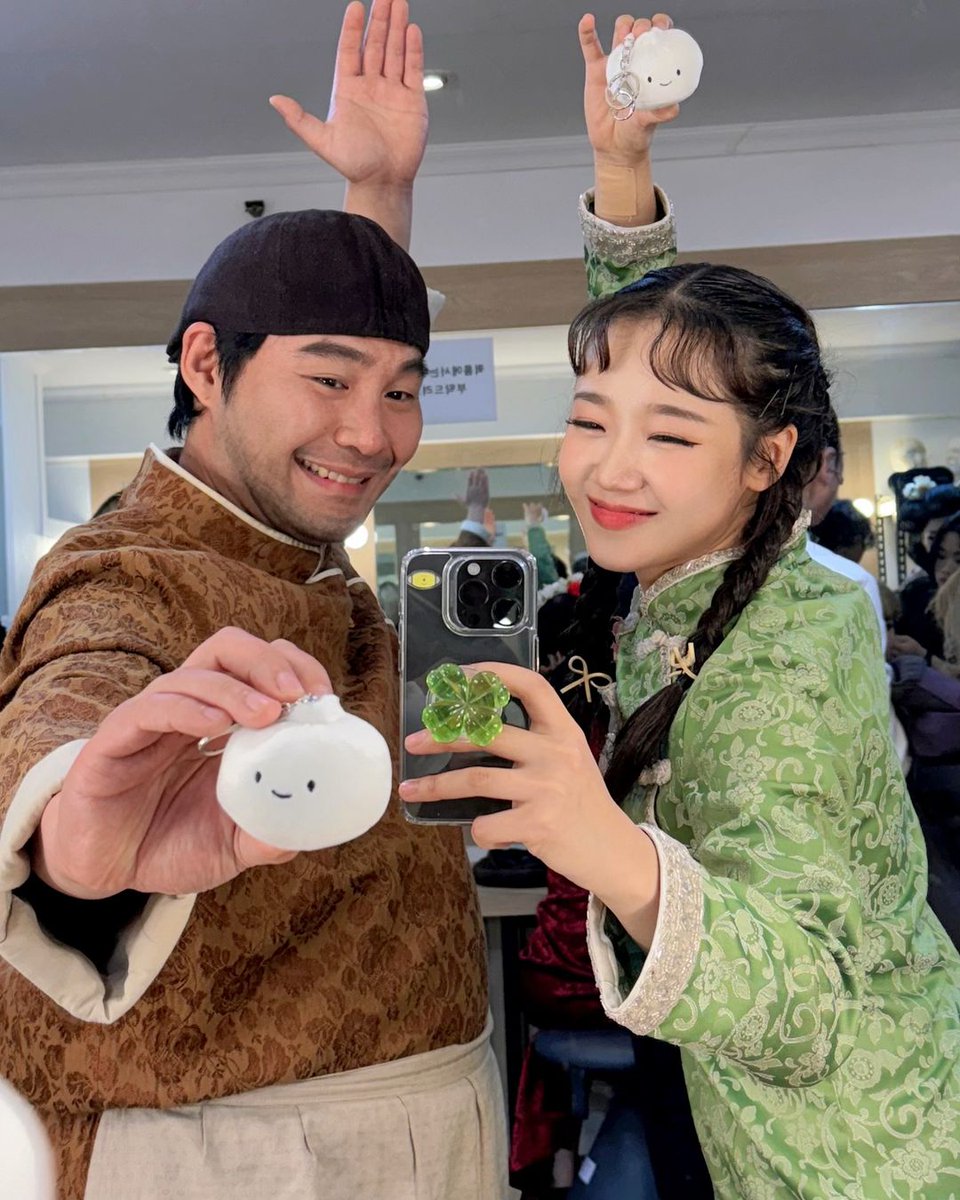 [IG] Yoojung's update 
instagram.com/p/C8drTQXSyxQ/
#위키미키 #WekiMeki #Coincidestiny