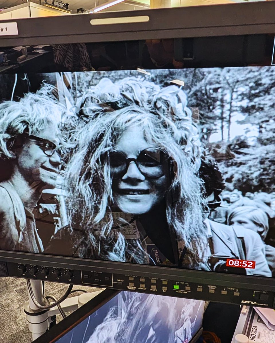 What a way to start the day! 💜

Did you catch <a href="/marybdavies/">Mary Bridget Davies</a> and Michael Joplin on @bbcbreakfast this morning?

We're counting down the days until we open at the Peacock Theatre ✌️

#JanisJoplin #Anighwithjanisjoplin