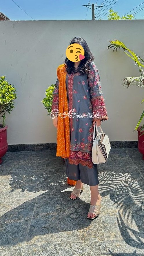 Anum tweet media