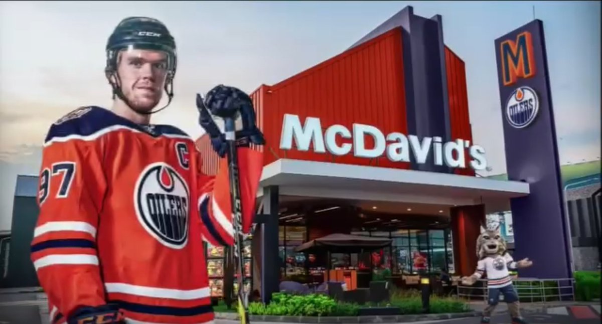 OADSBW's tweet photo. #McDavids 🍔 https://t.co/pp4PQikaYN