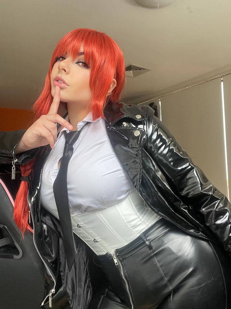 Supanova tomorrow!! I am so excited to be back in Sydney 😭❤️ #makima #supanova