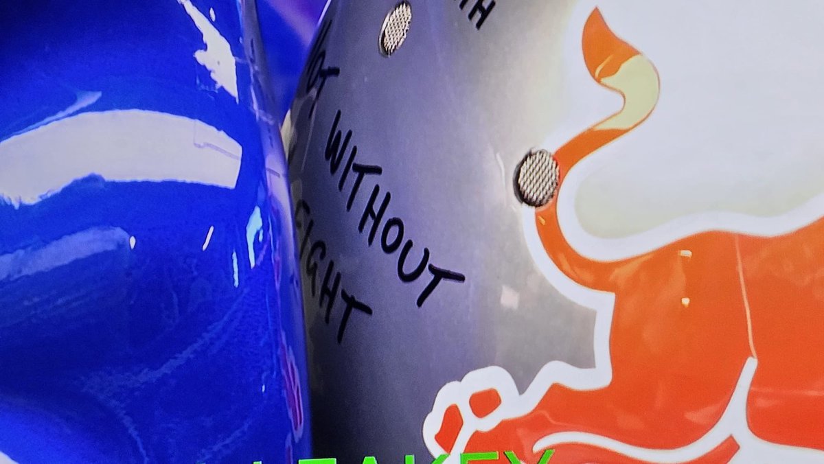 wbuxtonofficial's tweet photo. NOT WITHOUT A FIGHT

@danielricciardo’s handwritten motivation on his helmet this weekend https://t.co/2lZx4oI6R3