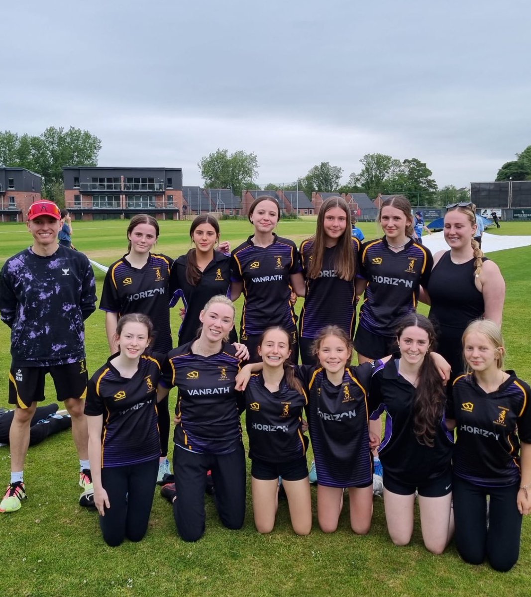 Instonians Cricket tweet media