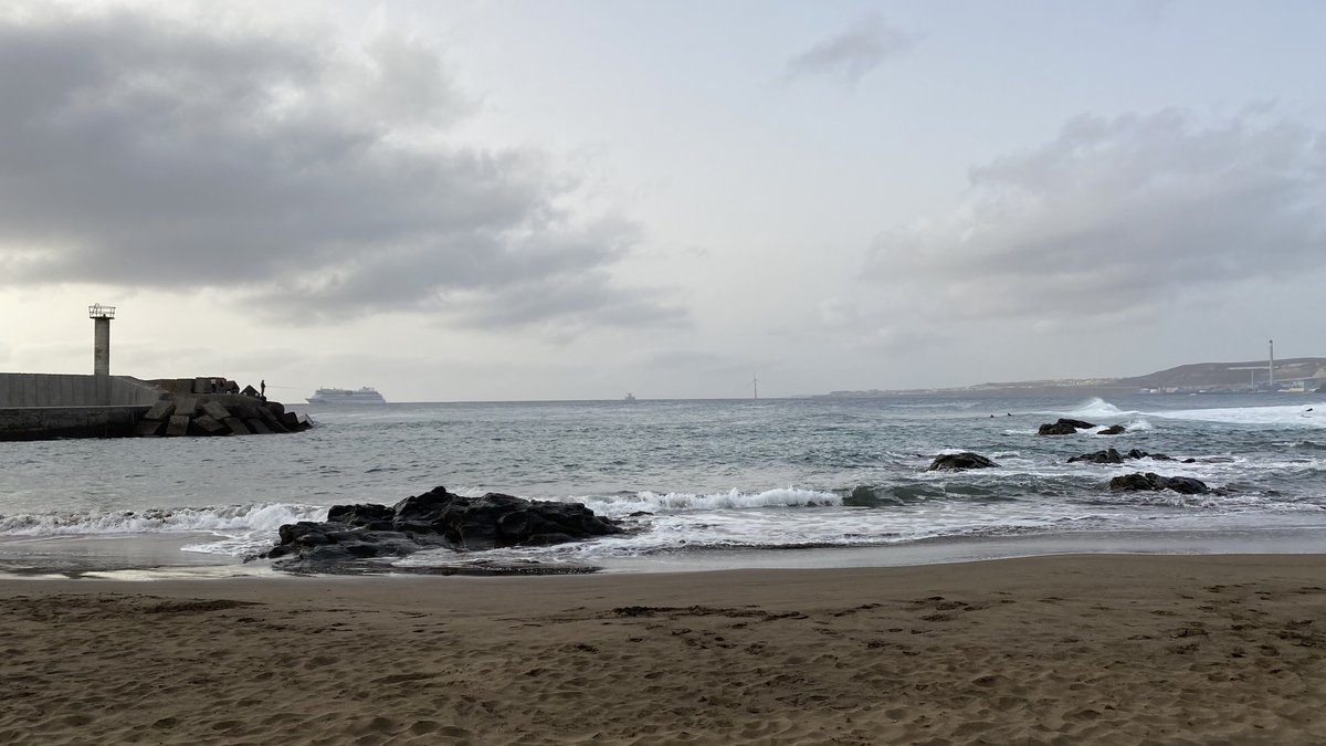 El Ayuntamiento de Las Palmas de Gran Canaria ha licitado las obras de mejora para la playa de La Puntilla en San Cristóbal.

Las mejoras incluyen accesibilidad, espacios verdes, solarium, aseos inclusivos, mirador y repavimentación de la calle Estribor.
