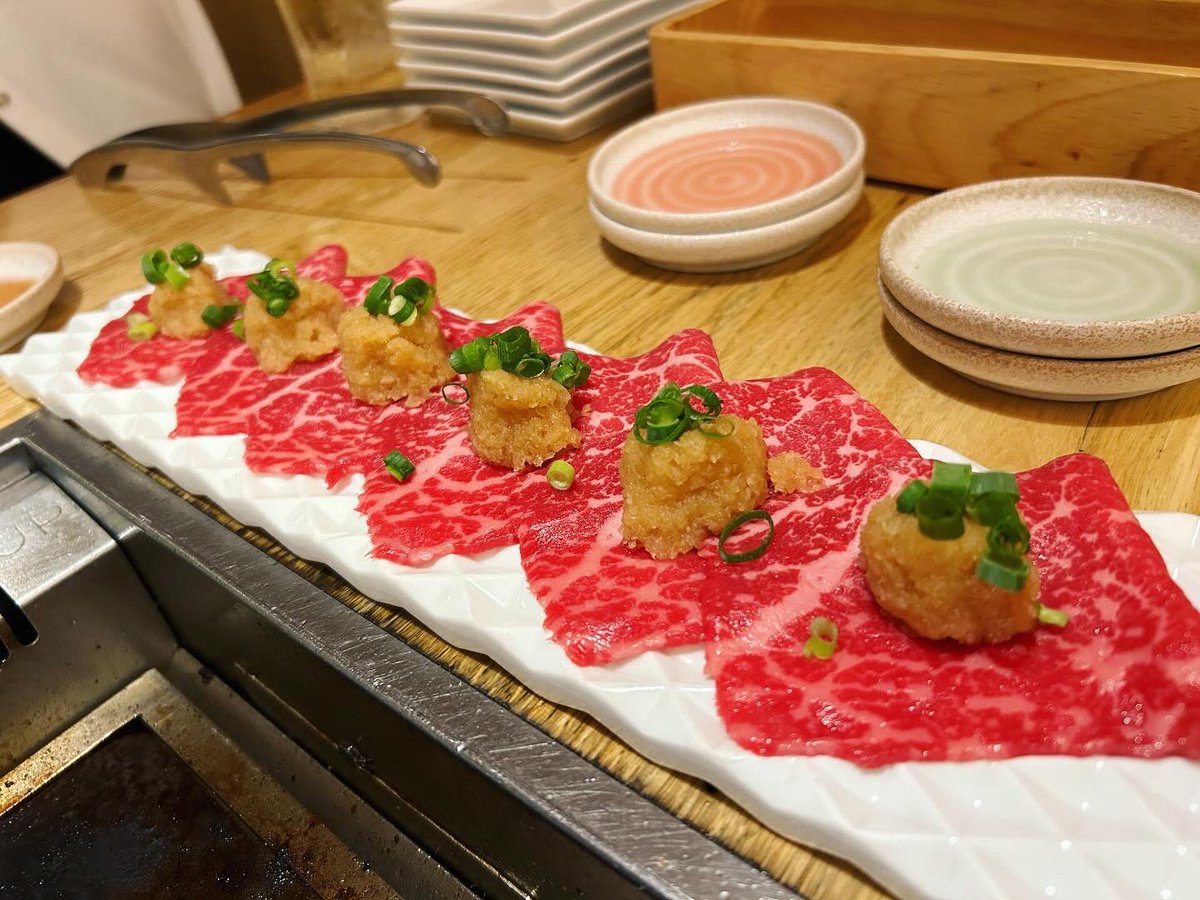 vv_butterfly_vv's tweet photo. #熟成和牛焼肉 #agingbeef #新宿 #焼肉 https://t.co/IZLoffVLGq
