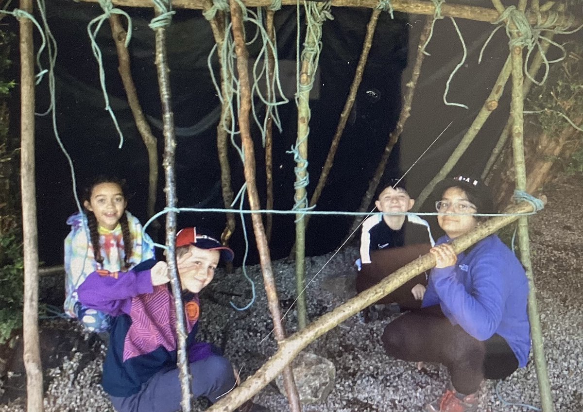 TheIdleCofE's tweet photo. Group 4 stayed onsite and learnt how to be a wild survivor. They built dens, lit fires and used a bow and arrow. These skills are extremely important when surviving in the wild. #joy #courage #survivor https://t.co/xCh22HDD5d
