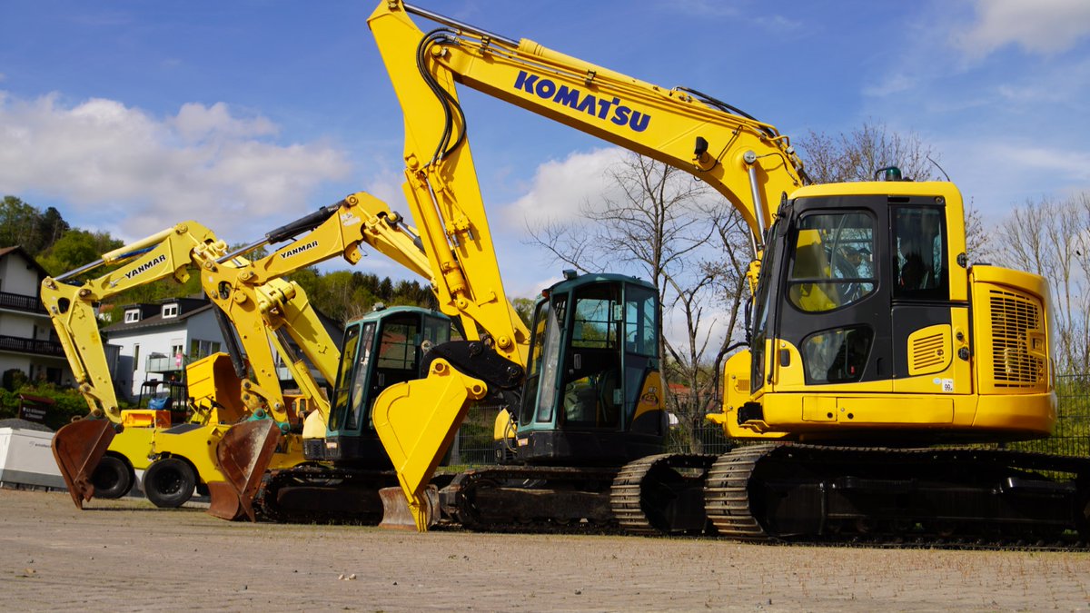 itogermany's tweet image. 🚜 Verkaufe Komatsu PC138US-11, Baujahr 2017 mit ca. 6200 Betriebsstunden! Ausgestattet mit verlängertem Grabarm, 700 mm Stahlketten und hydraulischem Schnellwechsler. Ideal für Bauarbeiten #Baumaschinen #Komatsu #Bagger #Verkauf #Construction ito-germany.de/kaufen/bagger-…