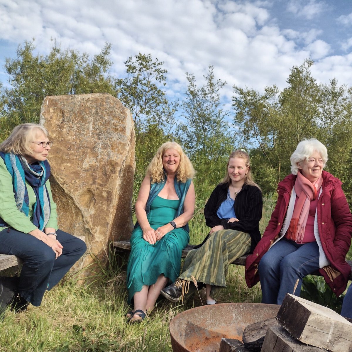 Ty_Newydd's tweet photo. A fantastic finale for our Tale on the Tongue course this week, storytelling at @FelinUchaf. Thank you @DanielMorden3 and @philokwedy for a most convivial time.

Diweddglo gwych i'n cwrs Chwedleua gyda noson yn Felin Uchaf i adrodd straeon.

📸Daniel Morden and Felin Uchaf. https://t.co/YC4mZsizIO