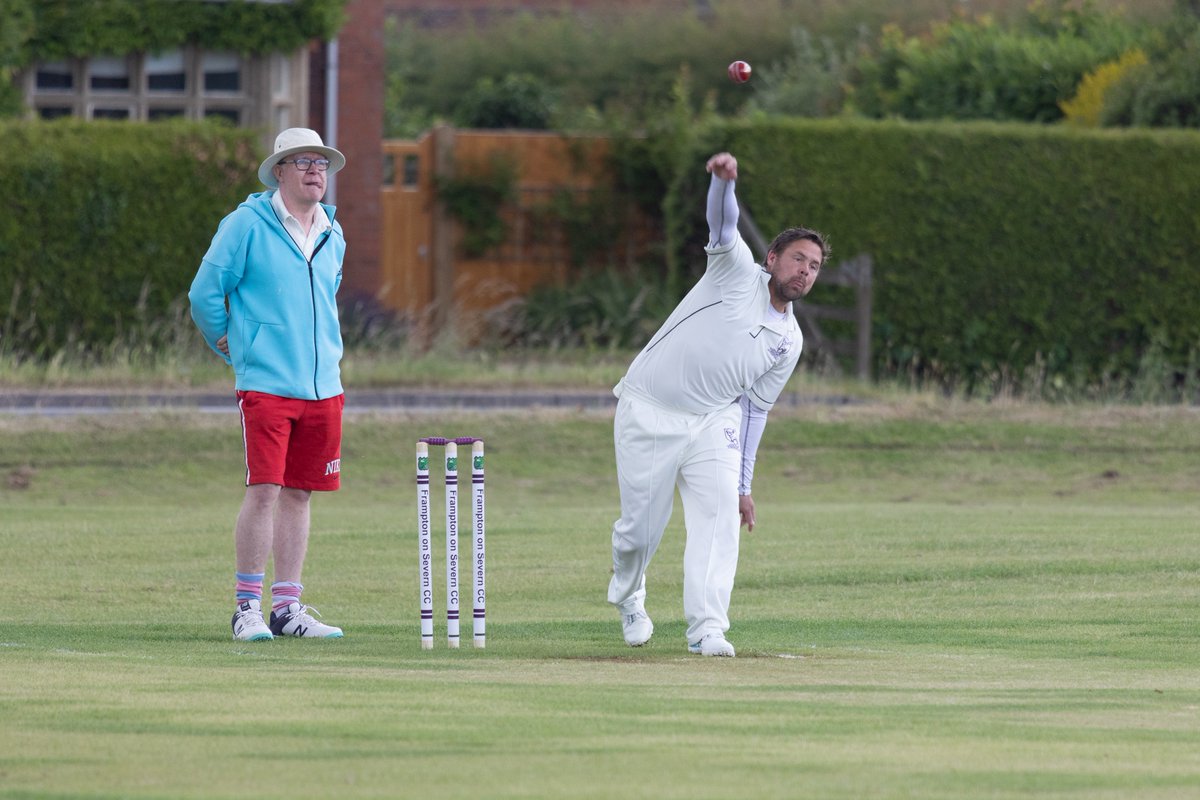 Stragglers2017's tweet image. Some actions pics from last weeks 2nds game at @framptonos - thanks for the hospitality 👍