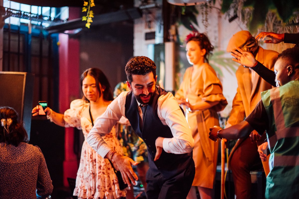 Stand & Be Counted. 🧡 tweet media