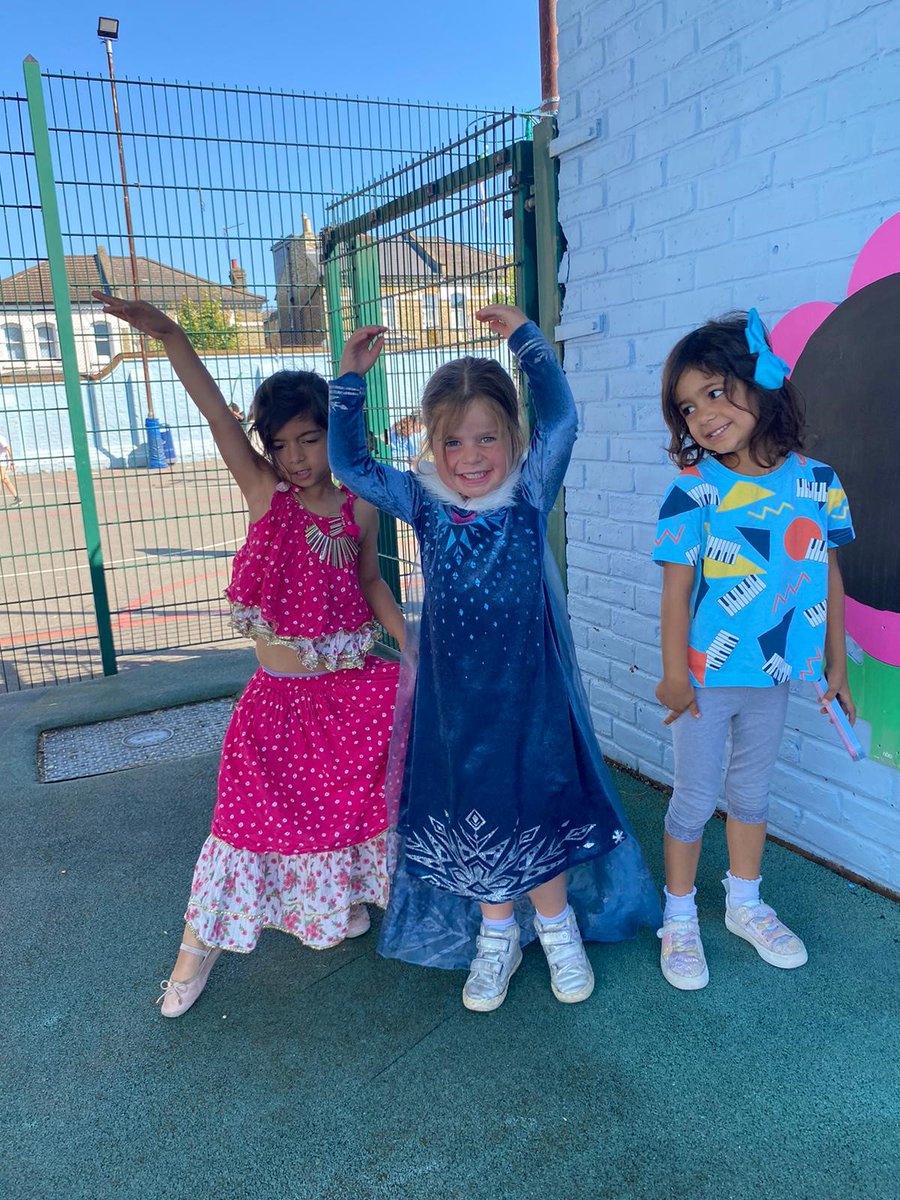 Today we're celebrating World Music Day or Fête de la Musique, an annual celebration which takes place on 21 June.

Children and staff have enjoyed dressing up in musical themed clothes to represent the following musical genres: Classical, Jazz, Rock and Roll, Disco, and Funk.