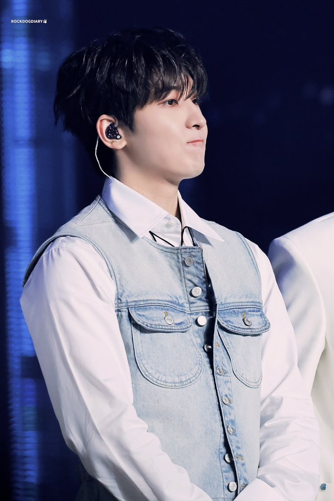 ς(⚯)240616
진짜 너무 귀여움ㅠ
#원우 #전원우 
#WONWOO #ウォヌ
#세븐틴 #SEVENTEEN