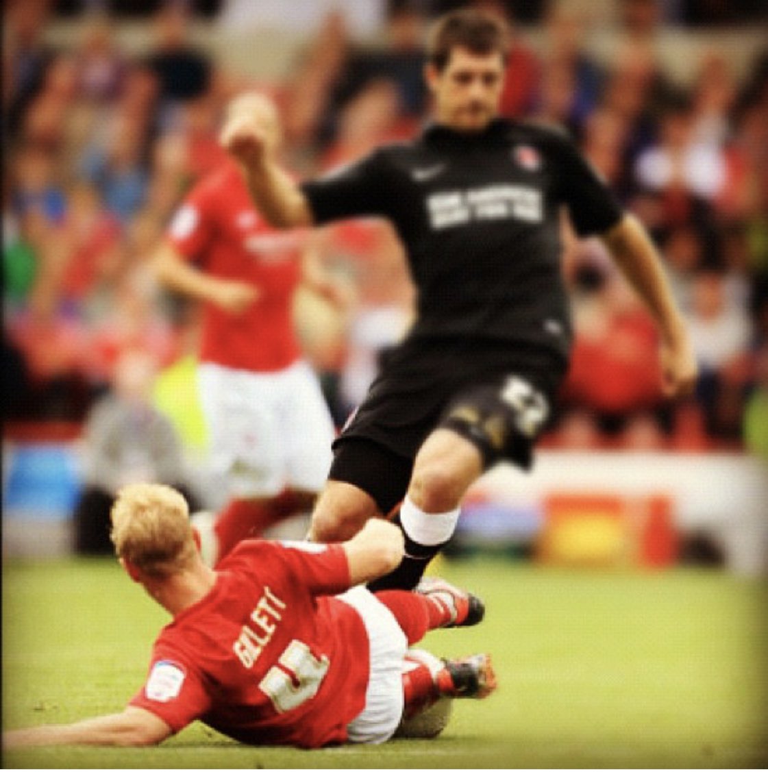 Right,wasn’t going to do this, but after thinking for a few hours after last night, I’ve agreed!
#4 (not 6) deep lying build up DCM to release Jude, Phil or Dec playing advanced of me AND top ratter out of possession! LET’S GO. I’m ready to leave it all out there for the boys🏴󠁧󠁢󠁥󠁮󠁧󠁿😅