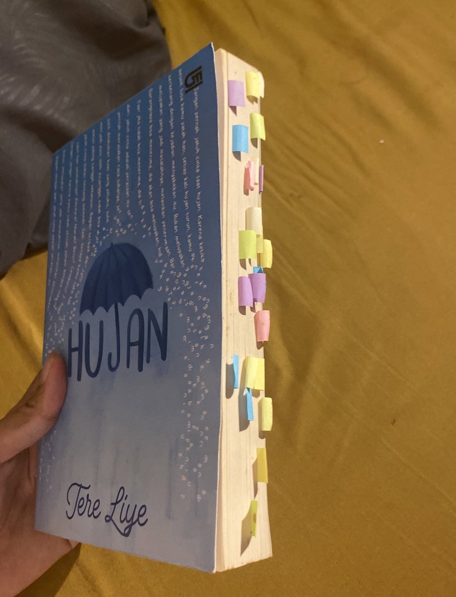 valtnight's tweet image. how i used to annotate vs now HAHAHA