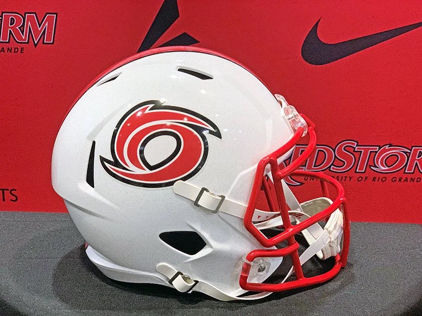 After a great conversation with <a href="/Coach_QWilson/">Quincy Wilson</a>, I am blessed to receive an offer from <a href="/rioredstorm/">rioredstorm</a> <a href="/CoachDMays/">Coach Donnie Mays</a> @RedskinStrength <a href="/D_Smooth98/">Delvin Johnson</a>