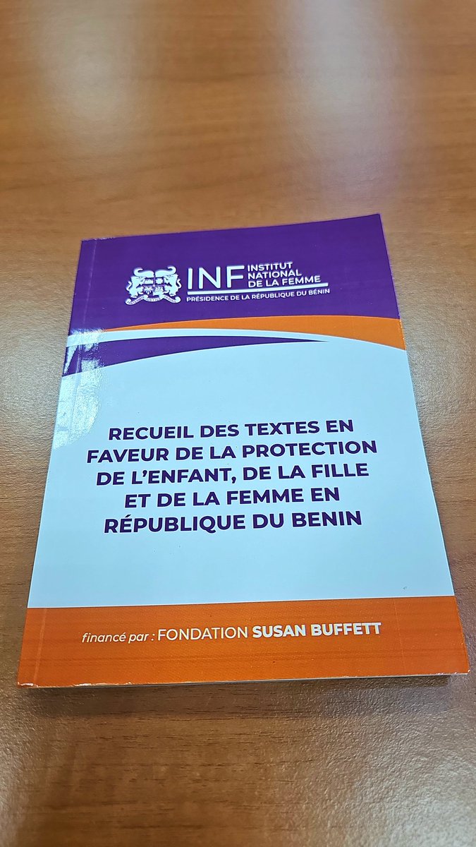 MinouChrystayl's tweet photo. 🟣ATELIER DE FORMATION DES ASSISTANTS SOCIAUX À L’APPROPRIATION DE LA LOI PORTANT DISPOSITIONS SPÉCIALES DE RÉPRESSION DES INFRACTIONS COMMISES EN RAISON DU SEXE.
Avec @INFBenin ET LA FONDATION SUSAN BUFFET.
(2 ème session)
FORMATION :
▫️MAÎTRE Josette ATADE
#TeamINF https://t.co/wKKTrstFaL