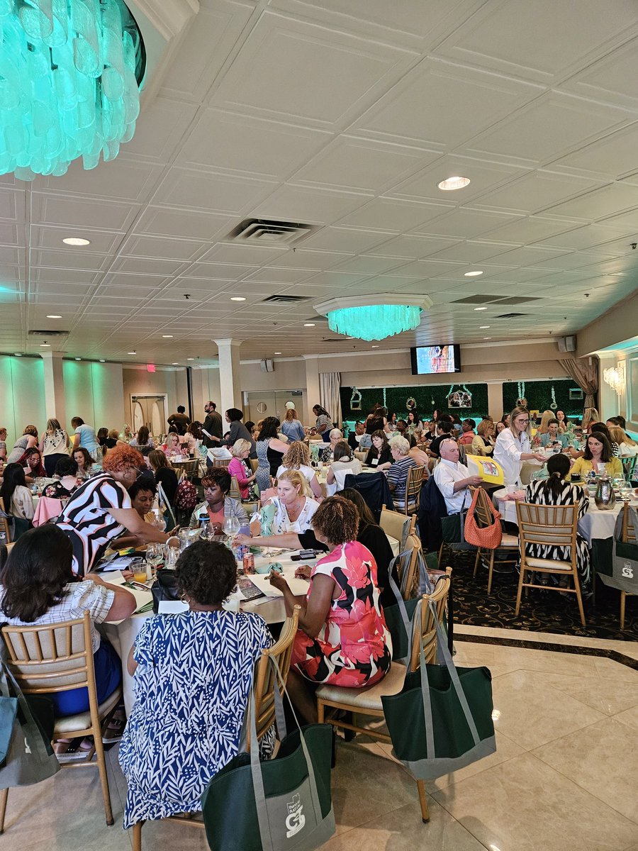 We had over 200 attendees at <a href="/CCM_ForCT/">CCM-CT</a> first ever Connecticut Women in Government Summit. It was a great day of networking, learning, and celebrating the incredible "heart and hustle" of the women who move our state forward!