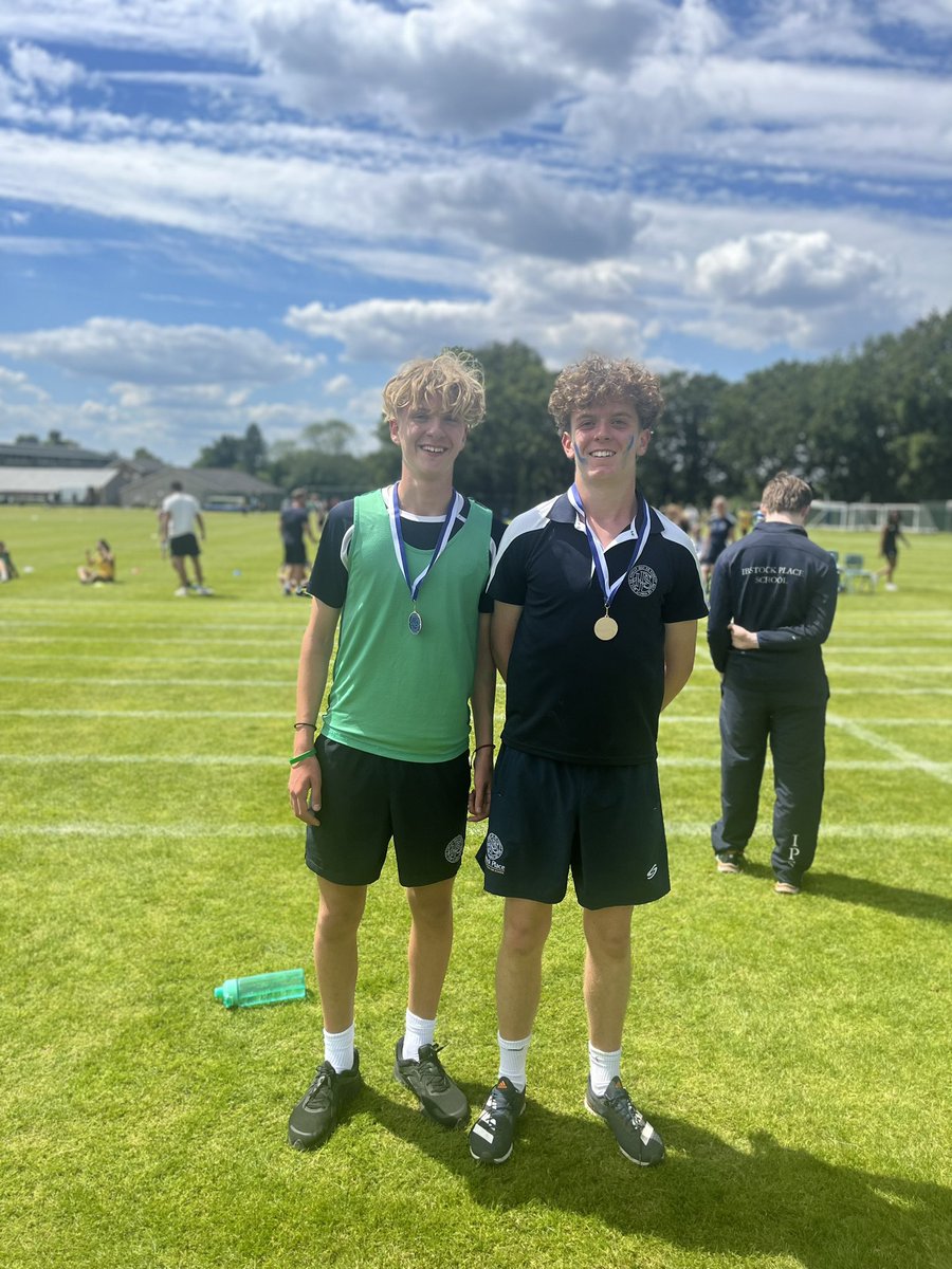 IbstockSport's tweet photo. 🏃‍♂️ @IbstockSenior Track &amp; Field ‘24🏃‍♀️ 

Conor A 🥇 High Jump S9 (1.7m) 😮 
Jimmy S &amp; Justin DT 800m🥇 
#FriendlyRivals 

#Brearley 🐻 
#Findlay 🐸 
#Montefiore 🦁 
#Paget 🦈 https://t.co/ZBjJcI1Irm