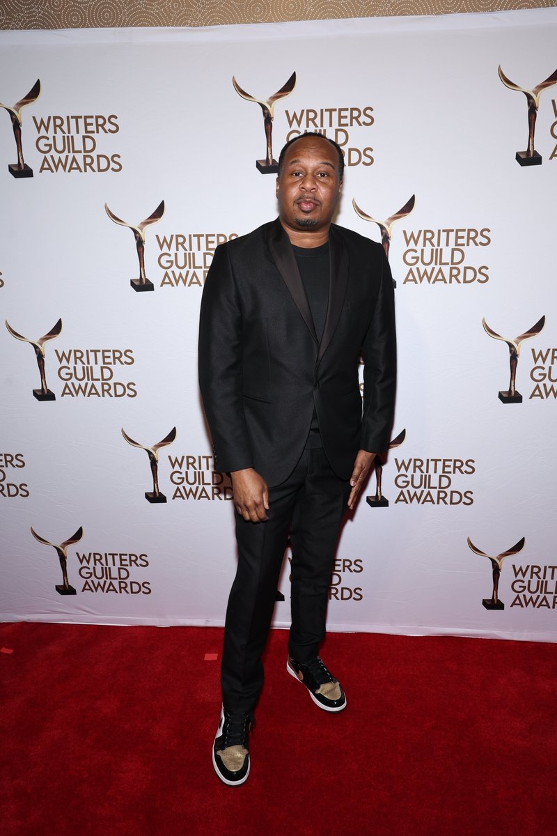 roywoodjr's tweet photo. Anytime I can step out with an old friend it's a good night (even if you did lose in your category at the Writers Guild Awards). @WGAWest + @WGAEast 

Wishing a speedy recovery to my sister in radio @IamJusNik. Listen to her every day in New York City on @WBLS1075FM. https://t.co/ufTC56tknb