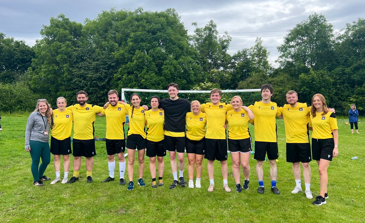 ⚽️ The P7 team and the staff team! ⚽️