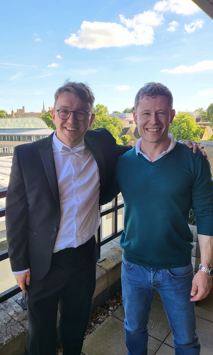 TommasEllender's tweet image. Congratulation Dr. Jack @jack_g1997 - and many thanks to (twitterless) Colin Akerman and @HjerlingLeffler for the great discussions on a sunny day in Oxford!