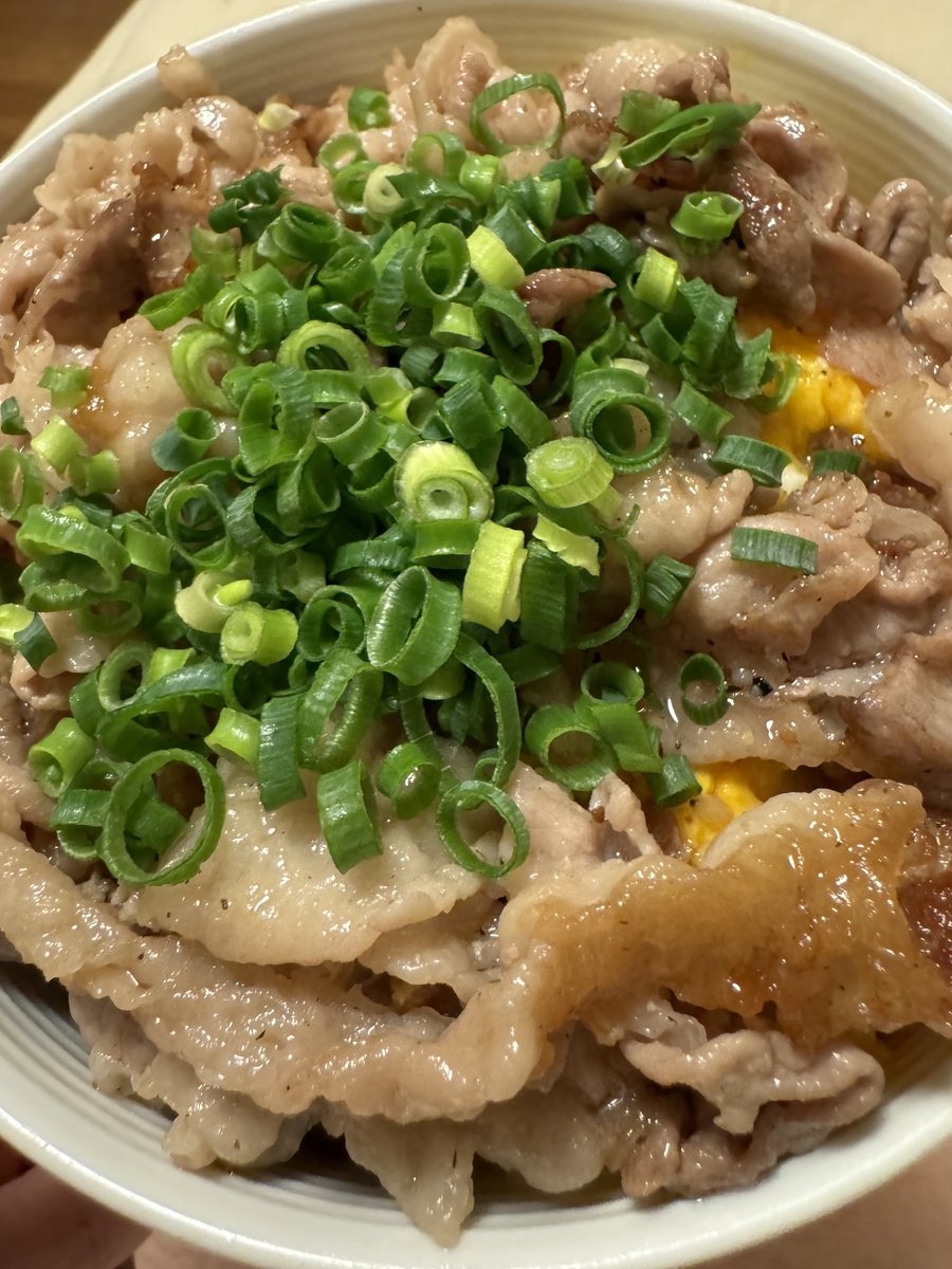 今日も勢い飯ッ！ 今日はエバラの塩だれだよ。明日はカレーを作るよ ( ´ ▽ ` )ﾉ