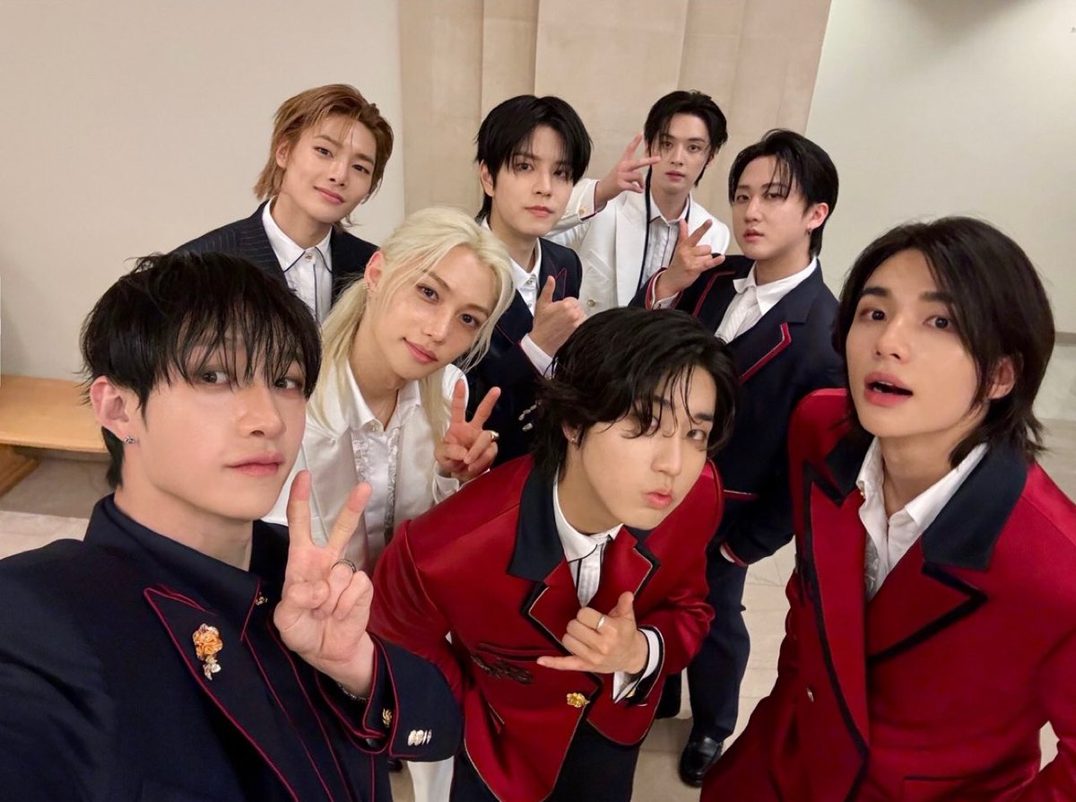 yslcheol's tweet photo. chan’s bbl icon update 🥹🤍 https://t.co/WJHS2Imzqw