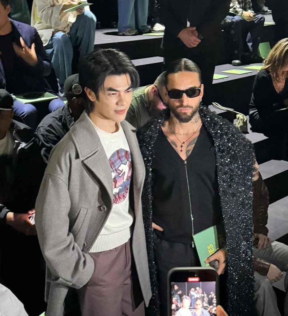 Mile Phakphum and Maluma💚

MILE PHAKPHUM IN DIOR  <a href="/milephakphum/">mile phakphum</a> #DIORSUMMER25  #MILExDIORMENSUMMER25 #MilePhakphum