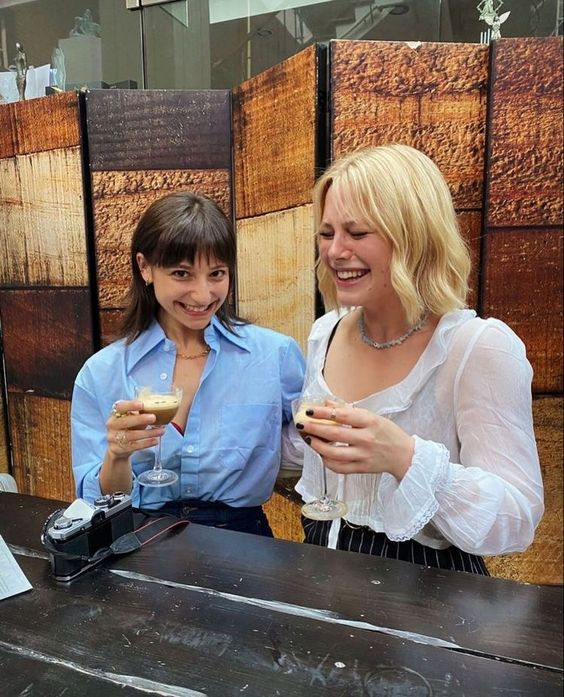 kindvortex's tweet image. jude.⠀  they   are   so   courtney   &amp;amp;   taylor   to   me.