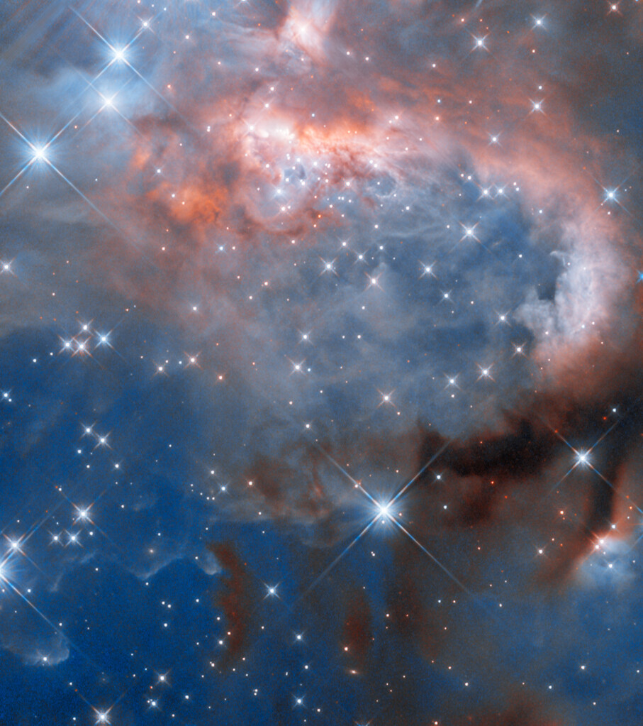 Hubble tweet media