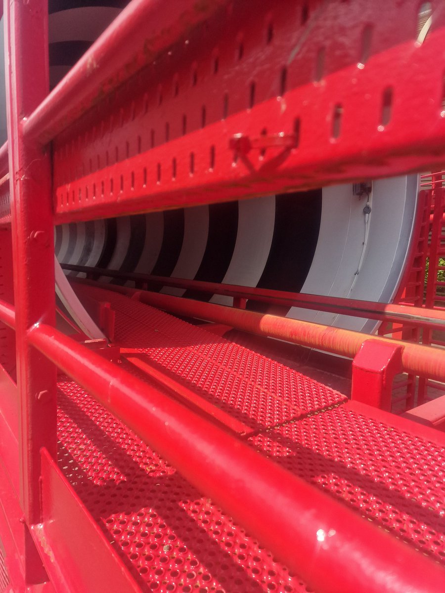 Mr Gibson tweet media