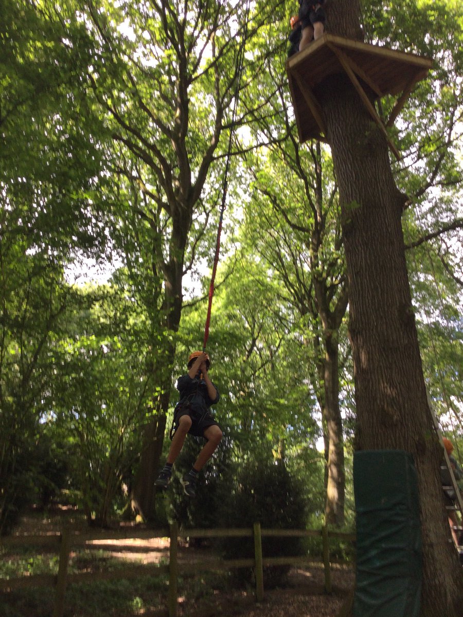HarbornePrimary's tweet photo. Both Year 6 groups had a wonderful time @Oakerwood lots of fun had, laughs a plenty and fears faced. A big thank you to both the team at Oakerwood for making it such a memorable experience and to now overly tired HPS staff. #residential #campcompleted #happypupils https://t.co/fVGl3CxiWl