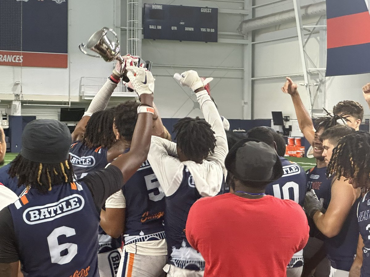 Dakattack2027's tweet photo. Had a great time with my team yesterday at the @UVAFootball 7v7 Saber Showcase taking home the championship🏆🏈🔥Gotta keep
Grinding and putting in the work. Much love for our coaches!! @THE_CoachDJ @warriorfbsmhs @qbcoachvell @CoachStaySharp @Coach_TElliott https://t.co/dl0RvweDAZ