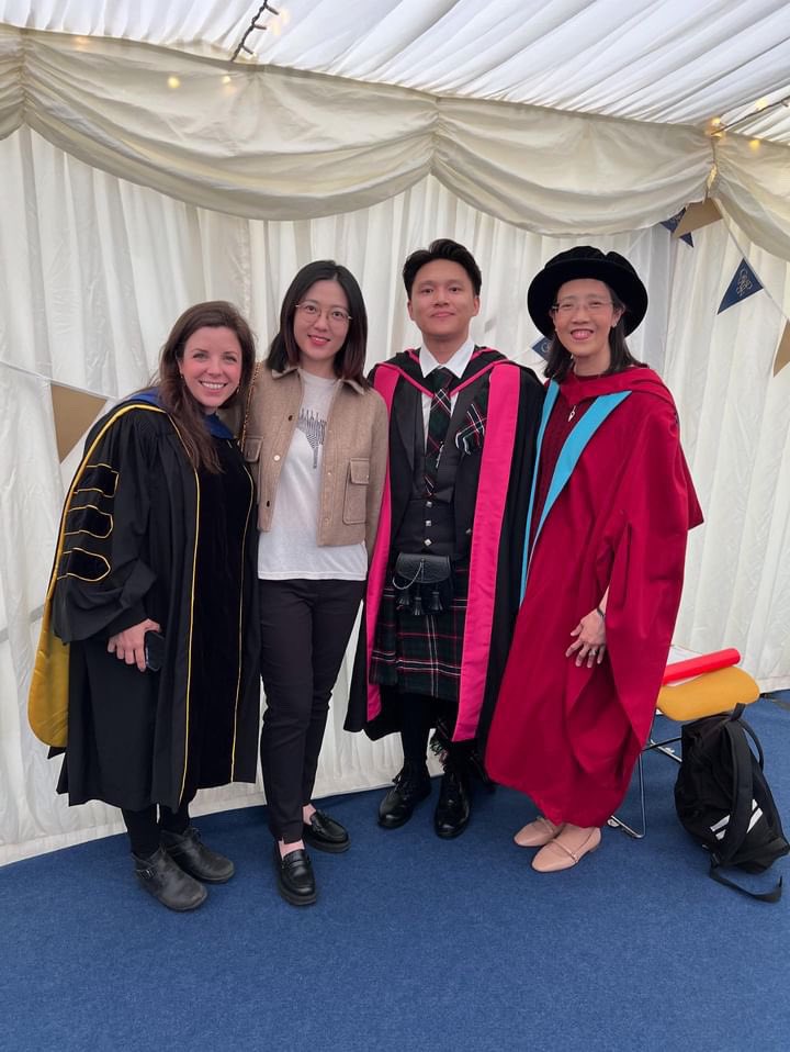 From the heart of Glasgow, with the spirit of Scotland! 🎓 Thankful for the unwavering support of my parents, teachers <a href="/DelyLElliot/">Dely Lazarte Elliot 🌻</a> <a href="/enza_enzadf/">Enza De Francisci</a> , friends, and beloved wife. This PhD is as much yours as it is mine. Slàinte mhath! 🏴󠁧󠁢󠁳󠁣󠁴󠁿🏴 #PhDGraduation #GlasgowUni #Grateful