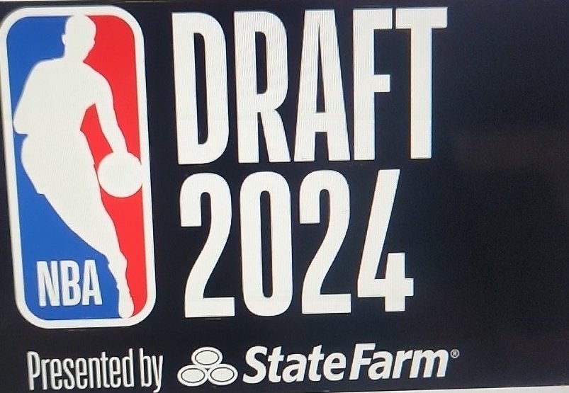 The #NBADraft is approaching and many of the early entries have headed back to college #NBA 
theeverydayfan.com/thirty-one-ear…