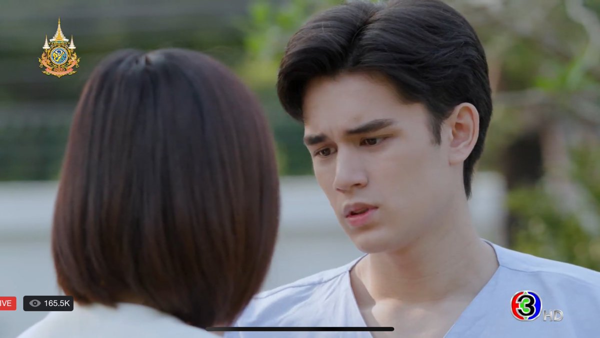 Rattii29's tweet photo. หน้าเค้าแต่เราเขินนนนน จะวูบบบ ภาษากายดีมากกก ชอบจัง #ใจพิสุทธิ์ep17 https://t.co/40sD48YsnO