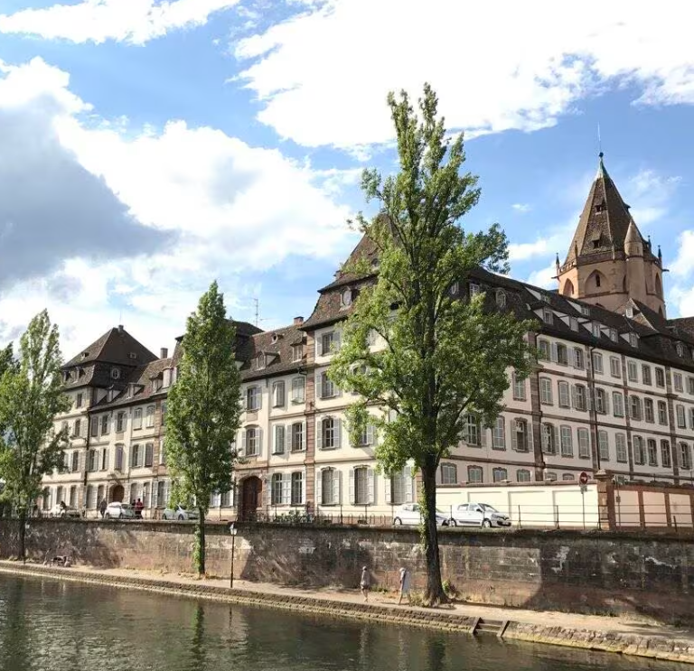 TrinityLawCA's tweet image. Safe travels to our Summer 2024 Human Rights Program participants heading to Hague and Strasbourg! This program offers a unique chance to study human rights and international law at the heart of European democracy.
 #TrinityLawSchool #HumanRights #SummerProgram2024